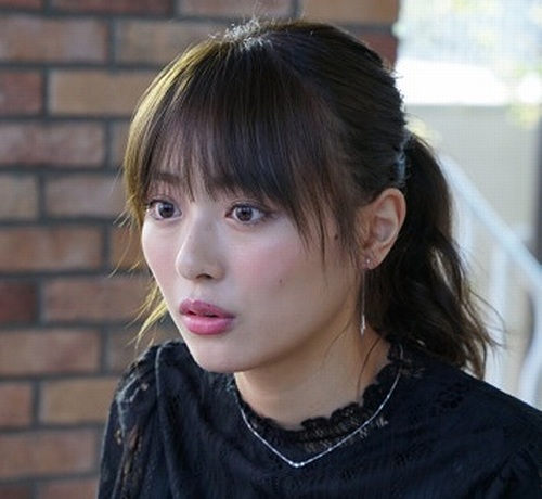 内田理央 華やかな世界だけど孤独よく感じる 17年12月12日 エキサイトニュース