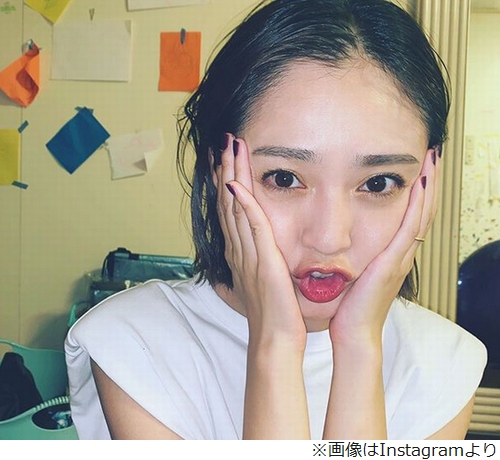 安達祐実が39歳に 小指ピーン ショットが可愛い 年9月15日 エキサイトニュース