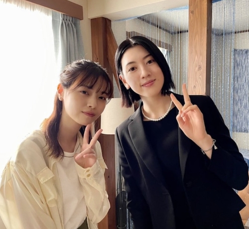 仲良し 西野七瀬 三吉彩花に 美女 美女 21年10月日 エキサイトニュース