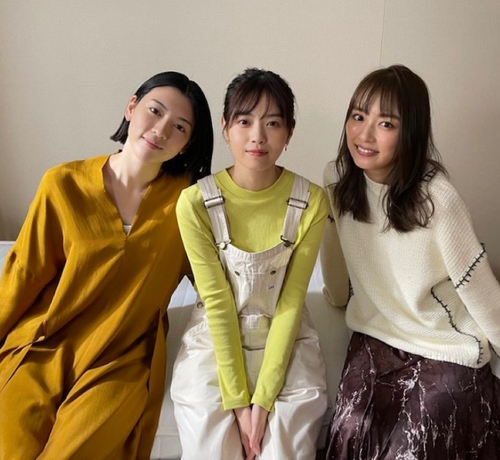 西野七瀬 三吉彩花 内田理央 かわいいしかない 3人 21年11月3日 エキサイトニュース