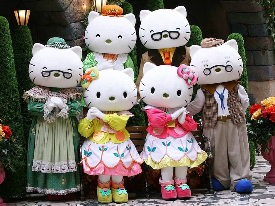 サンリオピューロランド」キティの家が“闇”すぎる…！「呪いでもかけ