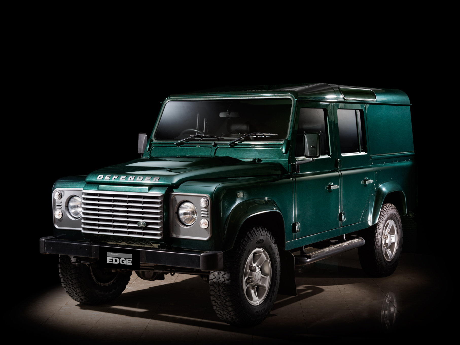 14 Land Rover Defender 110 Edge 名車への道 17年10月18日 エキサイトニュース