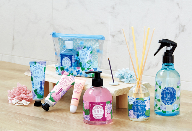 梅雨にぴったりの紫陽花グッズが登場！心地よい香りの「練り香水