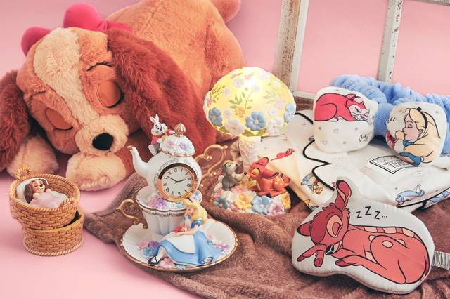 すやすや眠る ふしぎの国のアリス バンビ わんわん物語 グッズ登場 年2月日 エキサイトニュース