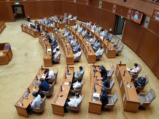 「遺族の心痛は計り知れない」と沖縄県議会　県立病院でクラスター　公表遅れの原因究明を求める決議 (2021年7月12日) - Vimarsana News