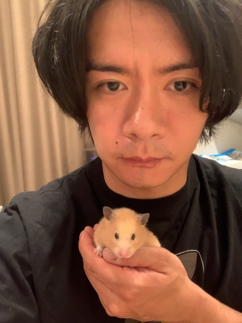 「はむはむに何かあったら『M-1』の優勝だって諦める」野田クリスタル、ハムスターを溺愛し過ぎて人生観に変化 (2021年6月14日) - Vimarsana News