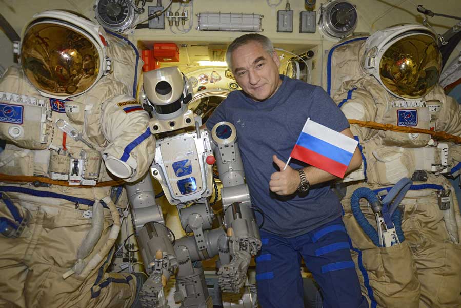ロシアのロボット宇宙飛行士Skybot F-850 国際宇宙ステーションでの活動開始 (2019年9月3日) - エキサイトニュース