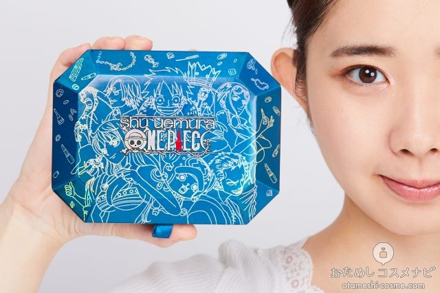 シュウウエムラの年クリスマスコフレ ローリエプレス