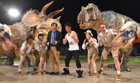 リアルな恐竜たちが目の前に Dinosaur Live Dino Safari が開幕 18年4月26日 エキサイトニュース