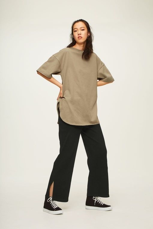 履歴書 横たわる バナナ Gu ロング ティー シャツ コーデ Koubou Mukunoki Com