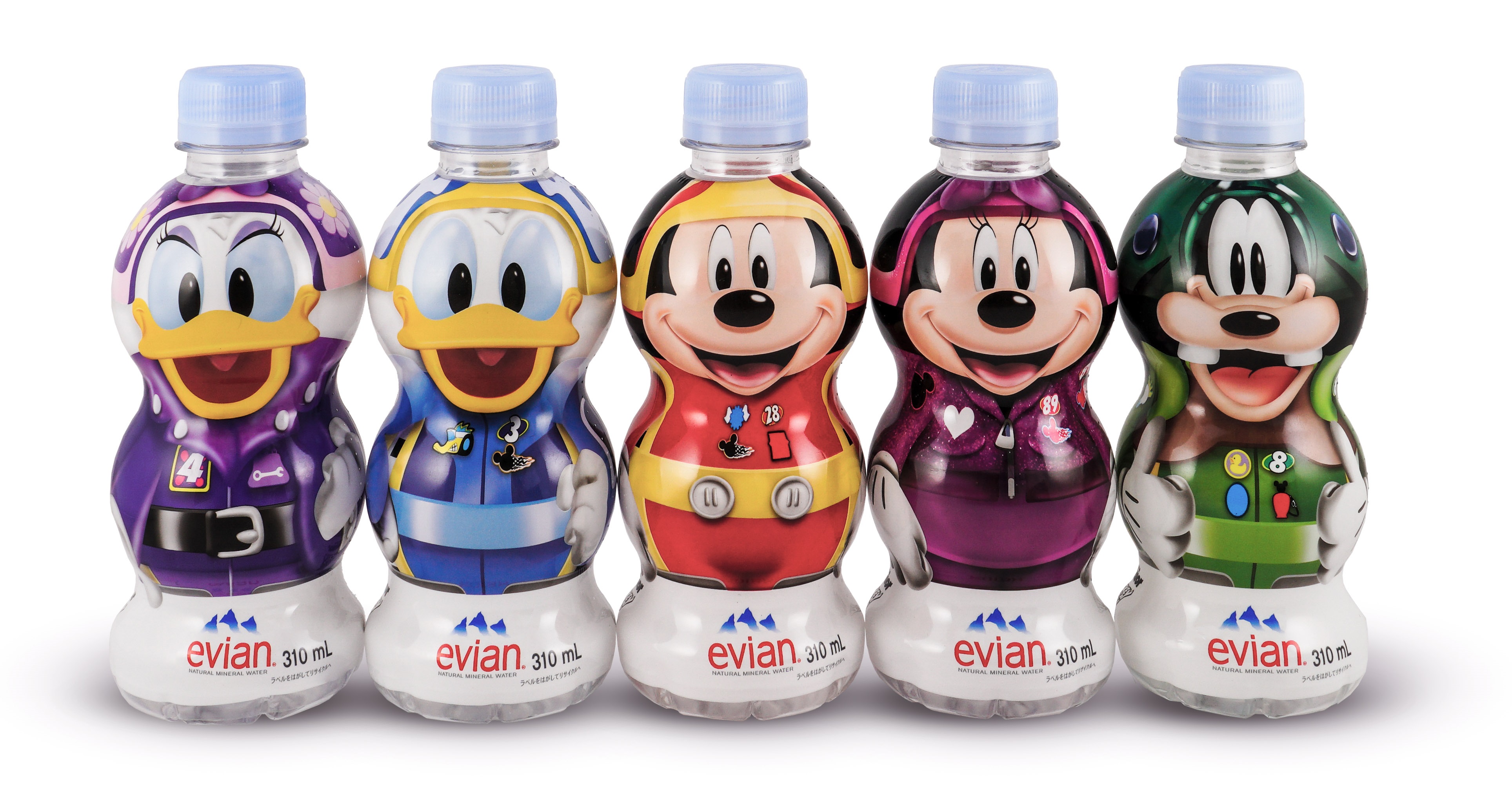 エビアンのディズニーデザインボトルがかわいい 持ち歩きたくなるサイズ感で子ども用の水分補給にも使えます 18年10月28日 エキサイトニュース