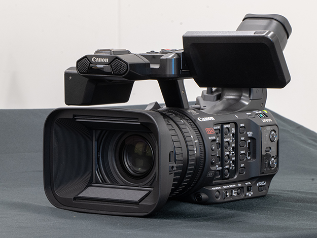 超人気高品質 極上品 Canon キヤノン 業務用 4K ビデオカメラ XC10