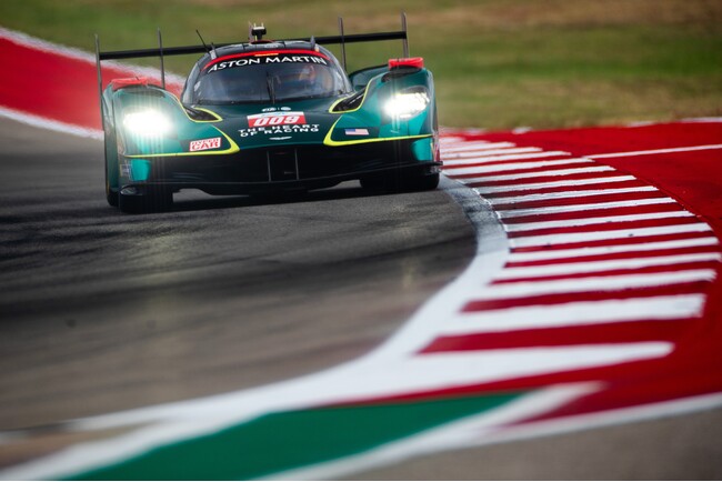 希少　サイン付き　オランダアムステルダムFIAスポーツカー選手権　写真集 アストンマーティン、記念すべきFIA世界耐久選手権100戦目