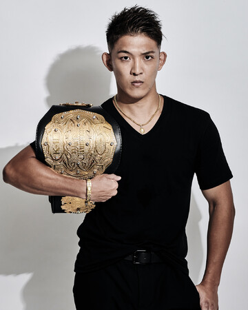 K-1 WORLD GP 二階級制覇世界王者である野杁正明が着用する男の