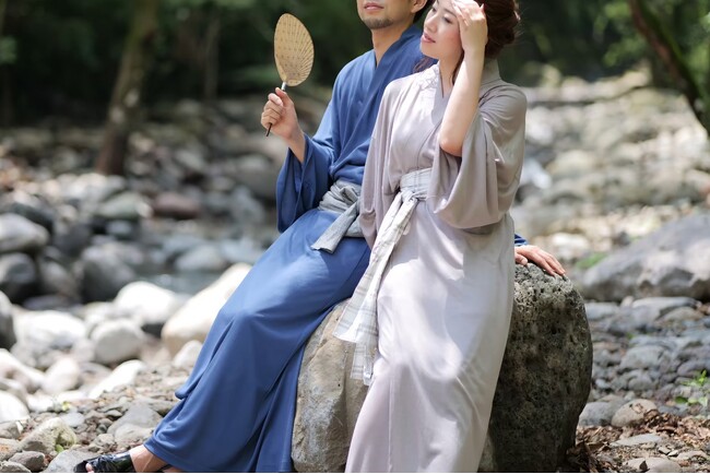 夏の浴衣の悩みを解消！「誰でも30秒」簡単に着用できると話題の浴衣 