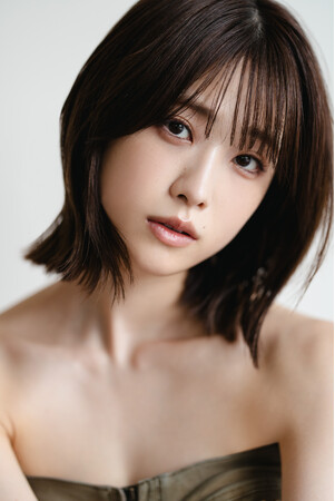 新版】YOUPAPER 髙橋ひかる 掲載2ページ（ストレート）#5222