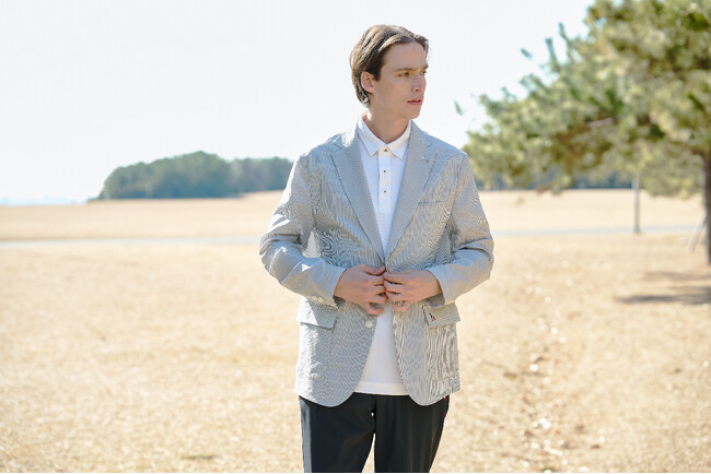 adabat】クラブハウスからビジネスシーンまで着こなせる、「adabat