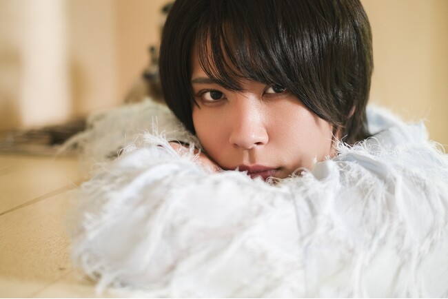 松原凛初の写真集から3種の先行カットを新たに解禁！ イベントで撮影