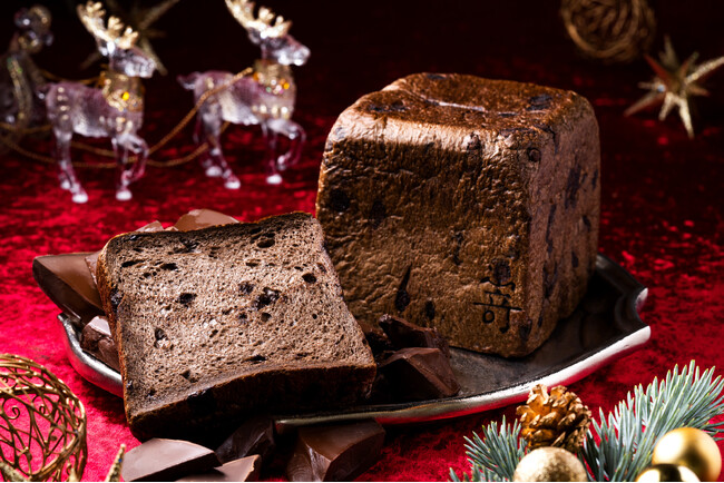 大人気の「スイートハニーショコラ食パン」をリニューアル！さらに濃厚