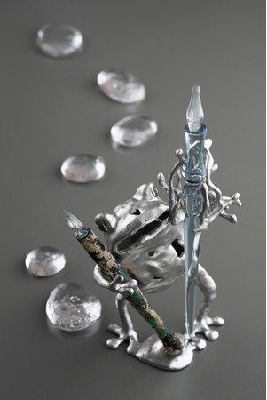 銀座 蔦屋書店】工房・Glass Studio TooSのガラスペンと、造形 銀座 蔦屋書店】工房・Glass Studio TooSのガラスペンと、造形