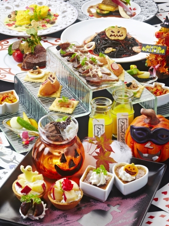 名古屋 ハロウィンにぴったり 女子会やカップル ファミリーまで楽しめる アリス コンセプトのレストランにキュートなコース スイーツが登場 アリスのハロウィン パーティ フェア実施 16年10月日 エキサイトニュース