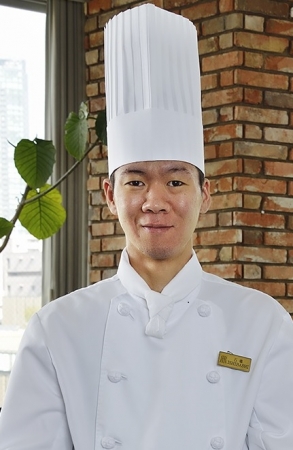 リーガロイヤルホテル 大阪 調理師 石橋敬太 30歳 が なにわの名工 若葉賞 を受賞しました 16年12月13日 エキサイトニュース