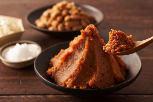 Oisix 外出機会が減ったこの冬 手仕事 がイベントになる 世界に一つだけの うちの味 Kit Oisix 手作り味噌 予約が作年比3倍と好調 21年1月18日 エキサイトニュース