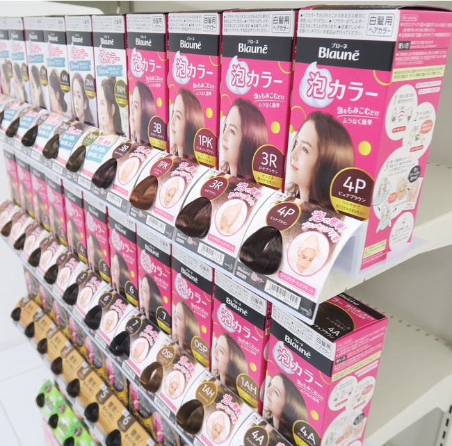 ヘアカラー売場に設置する毛束色見本の提供を終了し プラスチック使用量を削減 21年6月24日 エキサイトニュース