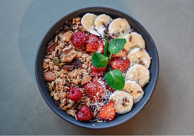 ヴィーガン＆グルテンフリー！スーパーフードたっぷりアサイー