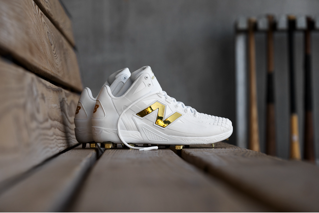 New Balance ohtani v1 turf wt1 2E 27.5cm