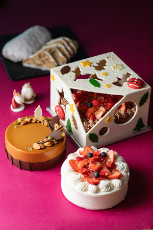 2025年は新作ケーキも登場！】まるでおもちゃ箱なチョコレートケーキや