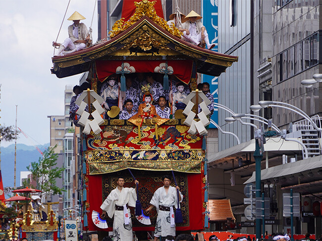 ザ・ホテル青龍 京都清水】「祇園祭」前祭山鉾巡行 特別観覧席付き宿泊プランを提供 (2023年6月21日) - エキサイトニュース