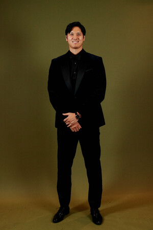 お宝！大谷翔平 新聞切り抜き６点！スーツ姿の顔つきが素敵！！BOSS 雑誌広告 お宝！大谷翔平 新聞切り抜き6点！スーツ姿の顔つきが素敵