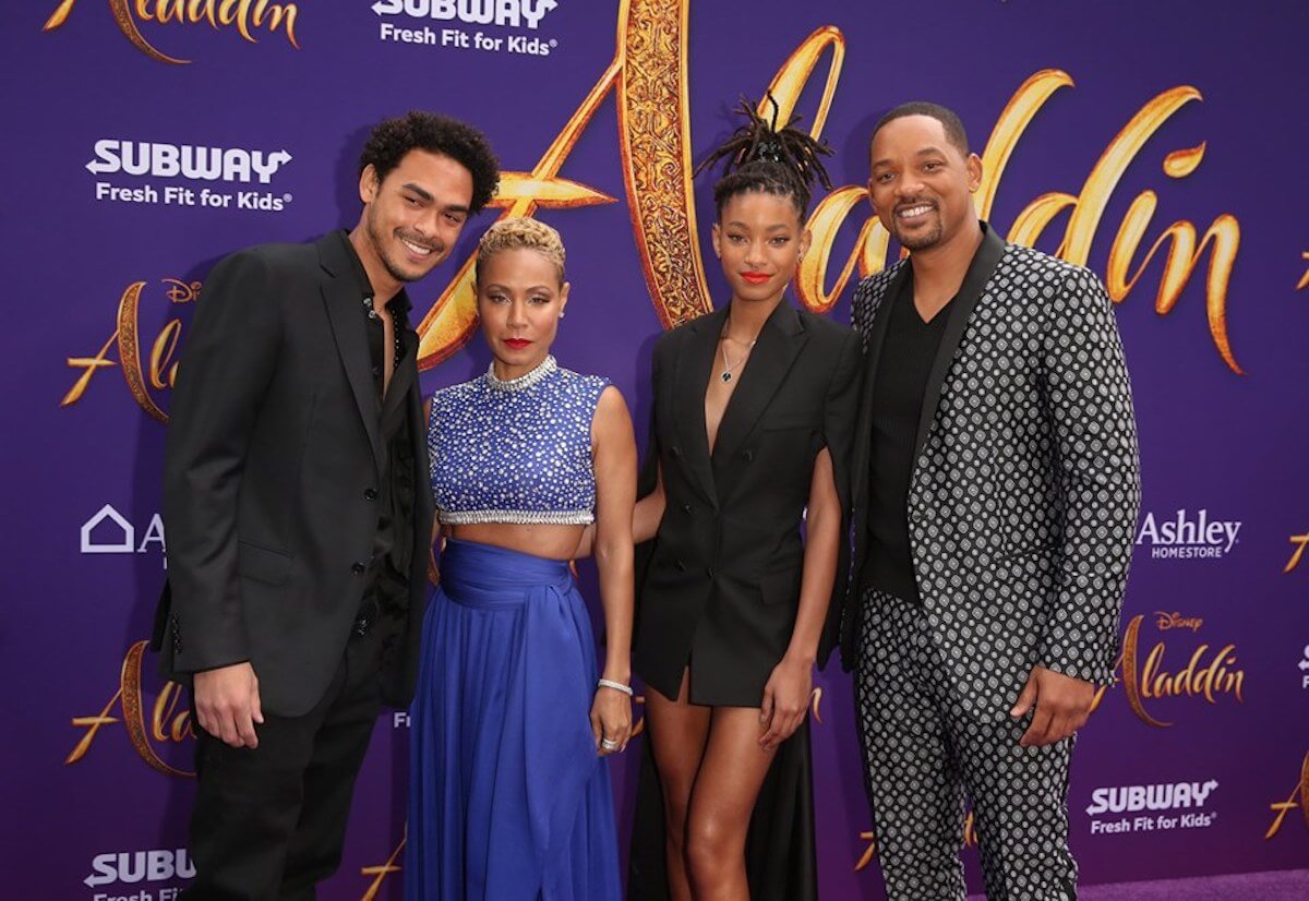 Jpblopixtqkir 最も選択された アラジン 実写 ジーニー 人間 アラジン 実写 ジーニー 人間
