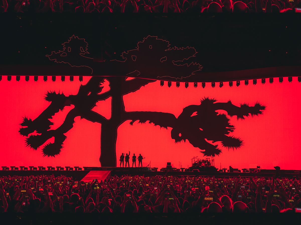U2、13年ぶりの来日公演が12月に開催決定｜『ヨシュア・トゥリー』30