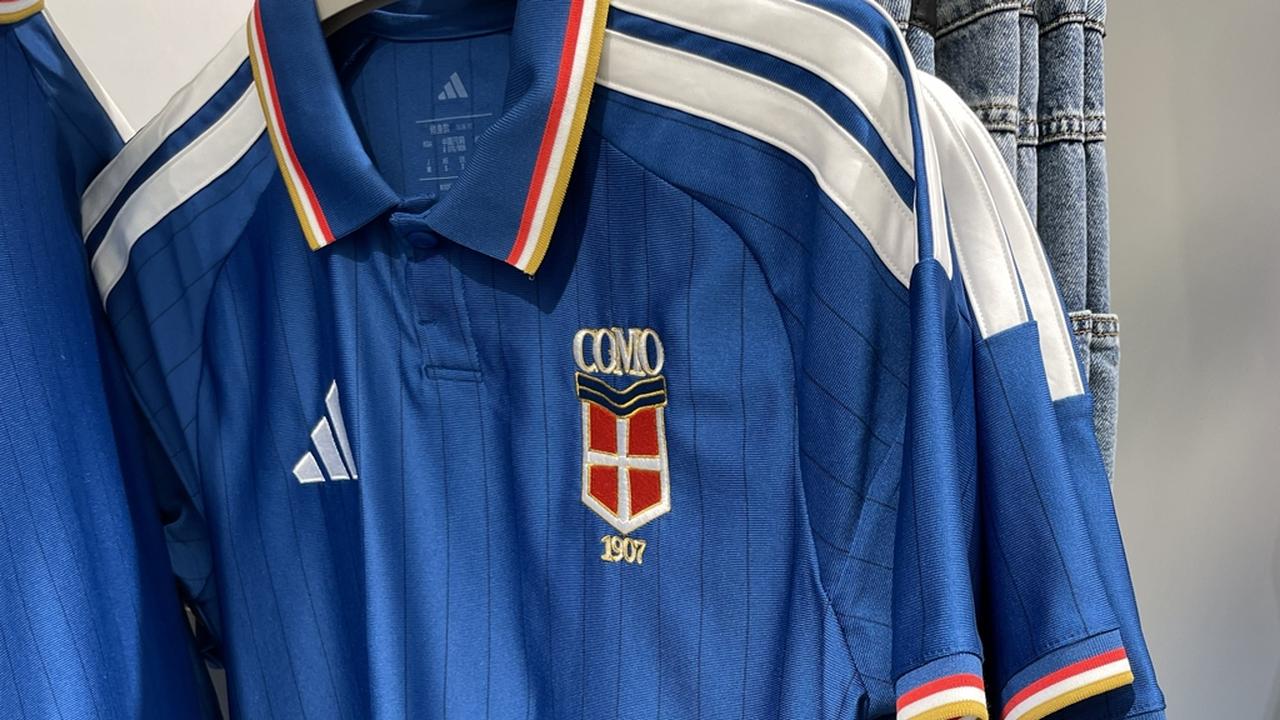 サッカーフットサル Adidas スペイン制服 アディダス 02 03 日韓W杯