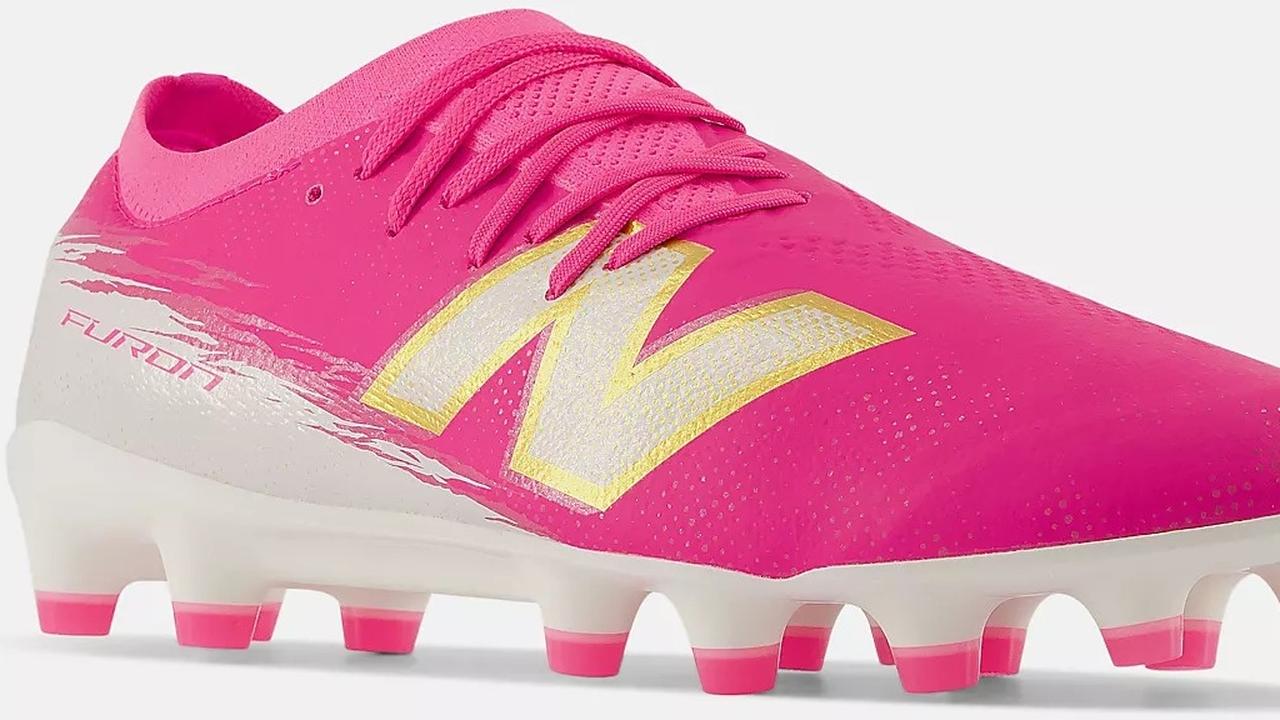 大谷翔平も履くNew Balance、2026春夏の新作サッカースパイクが
