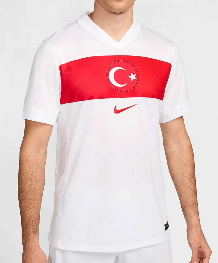 大特価！！ トルコ代表 支給ユニフォーム サッカー・フットサル