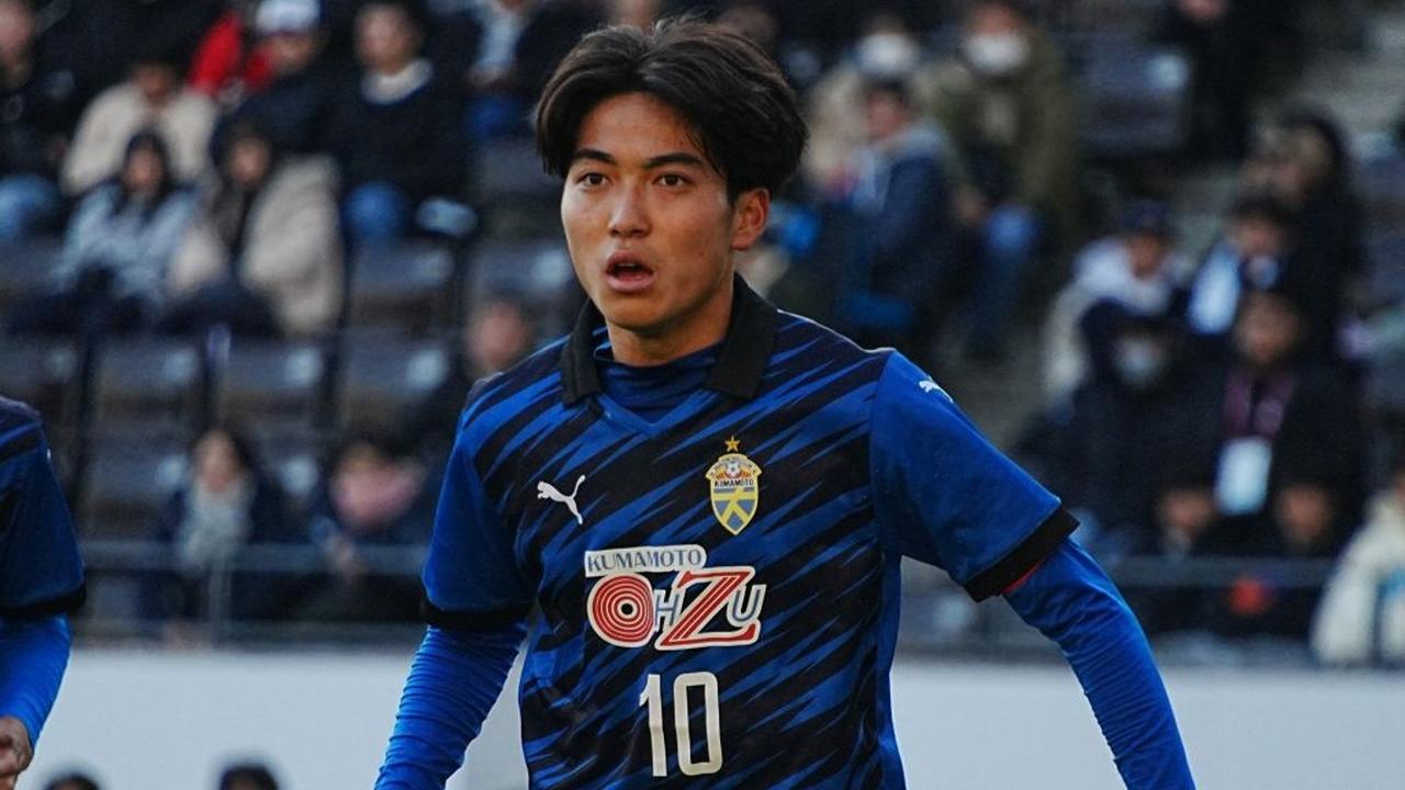 同期のフランクフルト移籍に「えげつない」1得点1アシストの大津