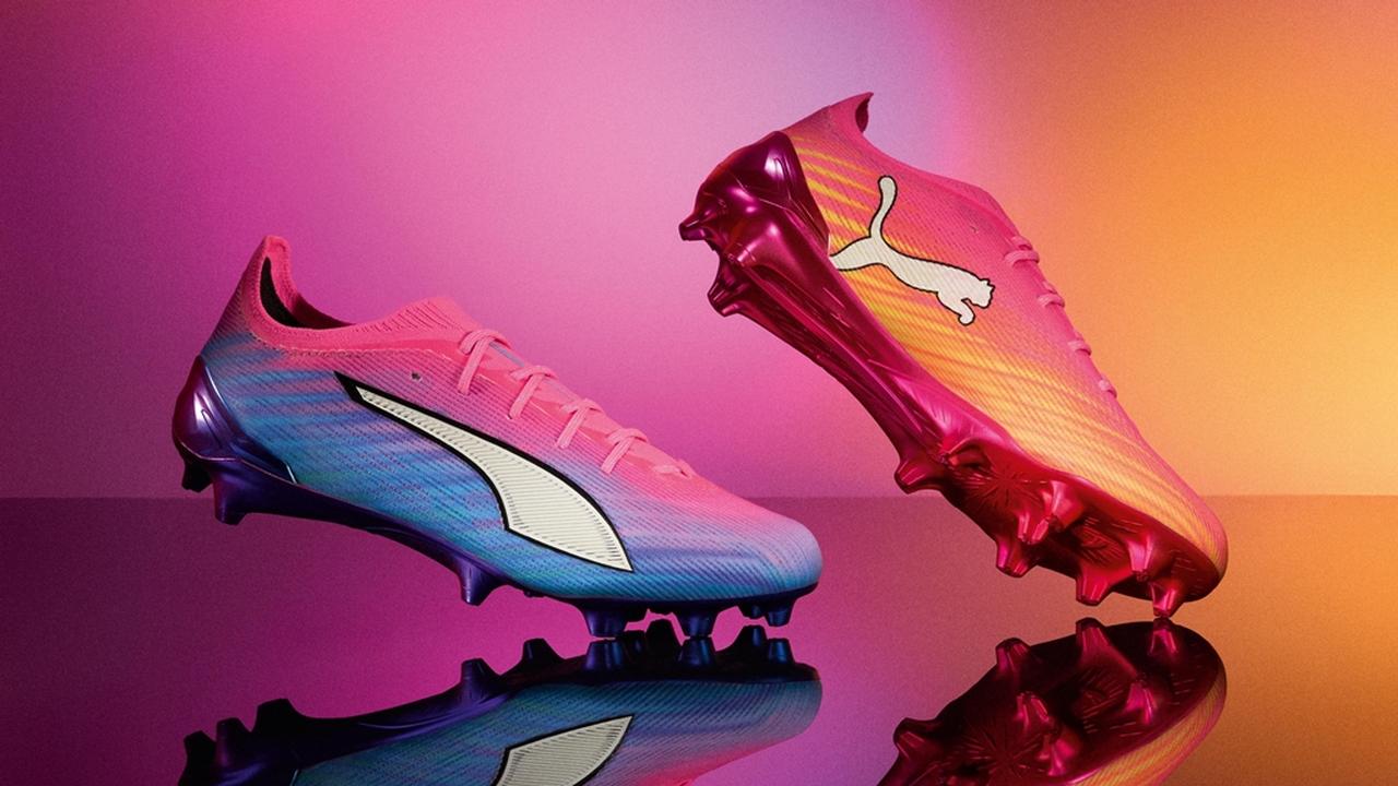 PUMA　プーマ　光る　超レア　2度と出ない品！ PUMAプーマ光る超レア2度と出ない品！