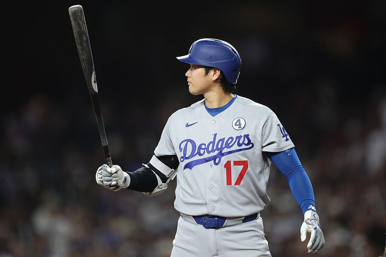 復帰初打席で黙らせた——欠場明けの大谷翔平が叩き込んだ先頭打者本塁打 