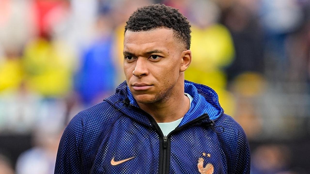 サッカーW杯、日本時間7月19日の3位決定戦「フランスvsイングランド
