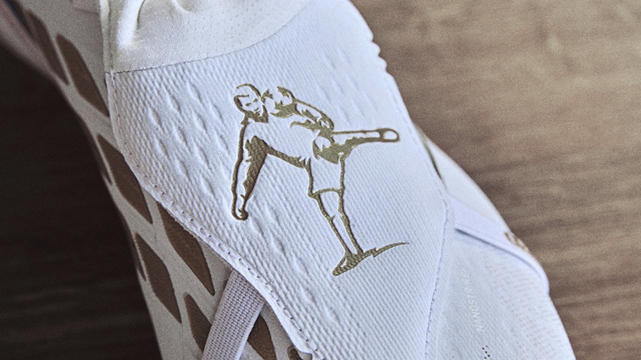 adidas、ジダンとの“30周年”を記念したスペシャルスパイクを発表