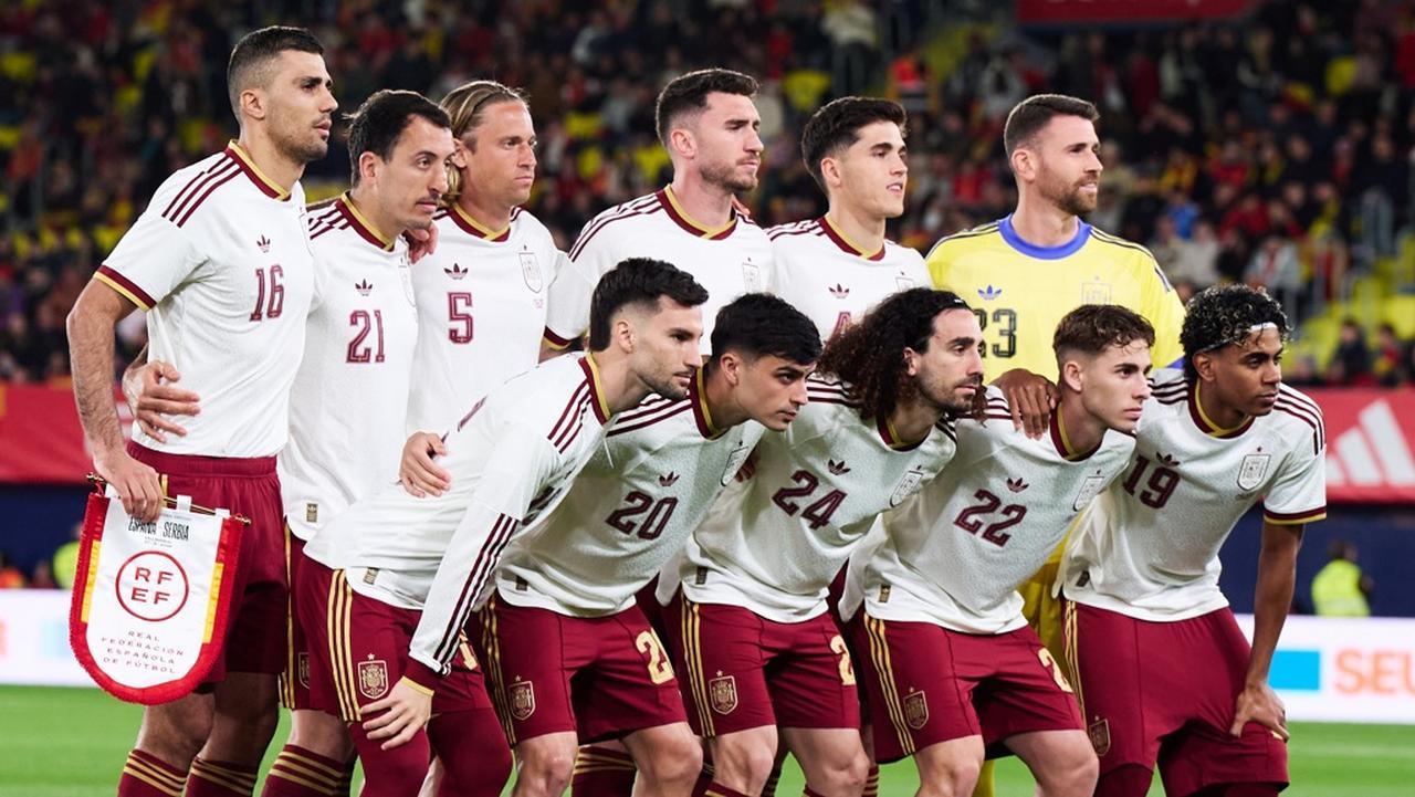 強豪スペイン代表、W杯用背番号発表！「ついに謎が解けた、コレクター
