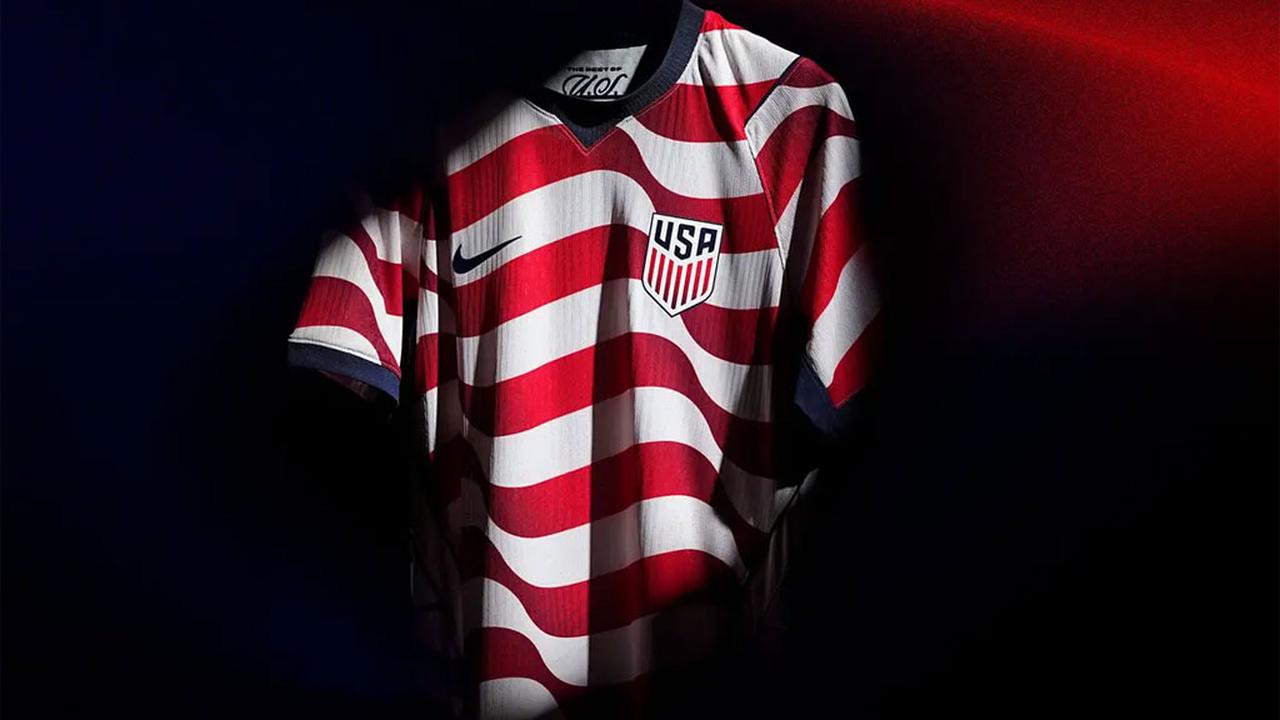 W杯開催国！アメリカ代表が2026新ユニフォームを発表 「1994年大会」を
