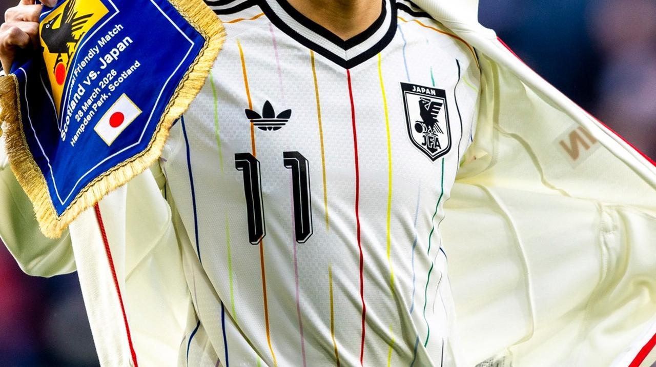 日本代表W杯ユニ、爆売れ！「優勝を狙う日本の熱気は想像以上…W杯開催