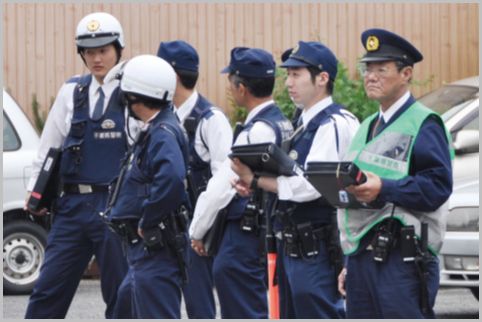 交番の警察官の制服がバリエーション豊富な理由 18年10月23日 エキサイトニュース