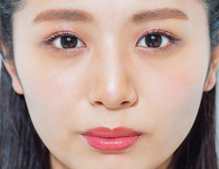 代なのにほうれい線が 老け見えのくすみに効く コンシーラーテク ローリエプレス