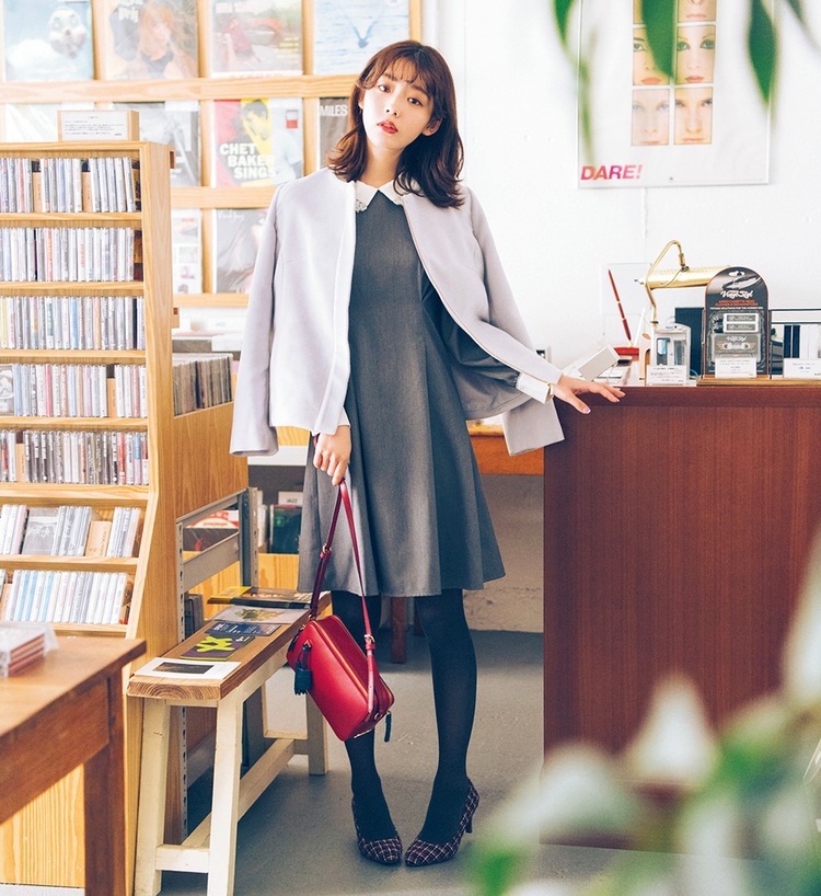 学校終わりにショッピング 清楚で上品な冬のワンピースコーデ 明日のコーデ ローリエプレス