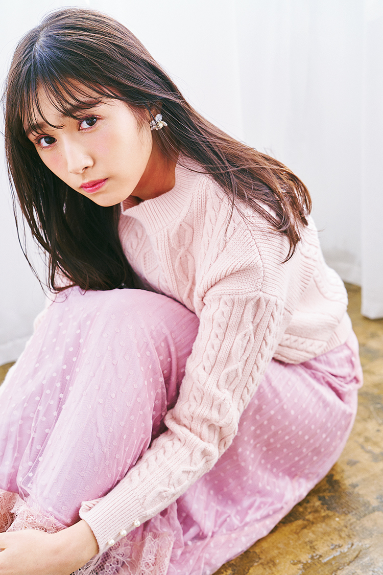 渡辺梨加 儚げピンクで魅せる ぺーちゃんの恋呼びメイク ローリエプレス